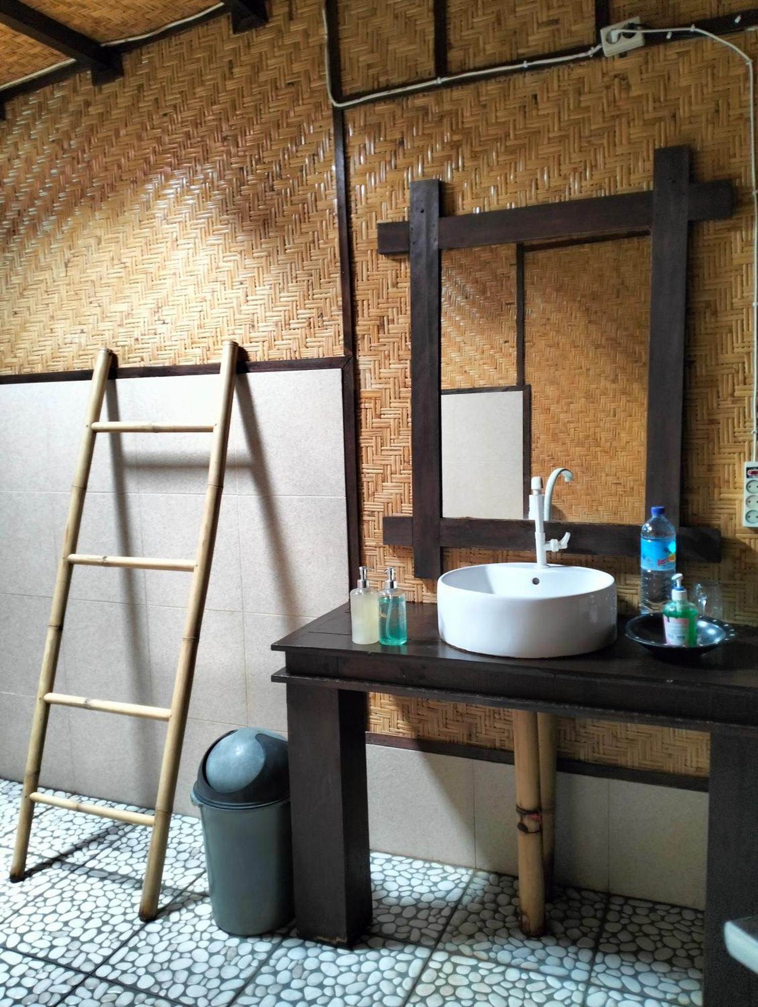 Tangga Bungalows Gili Air Rum bild
